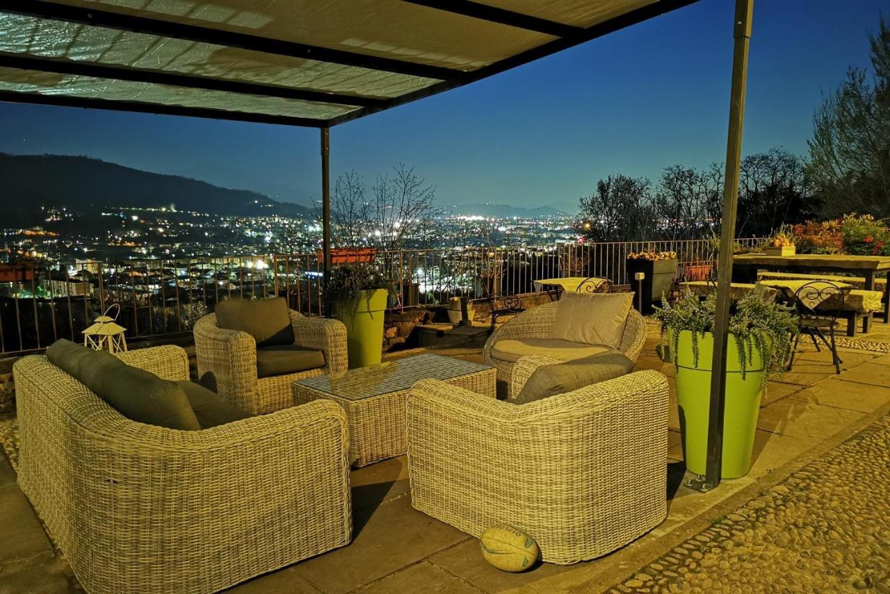 B&B Dimora Delle Donnole Bergamo Alta Exterior photo