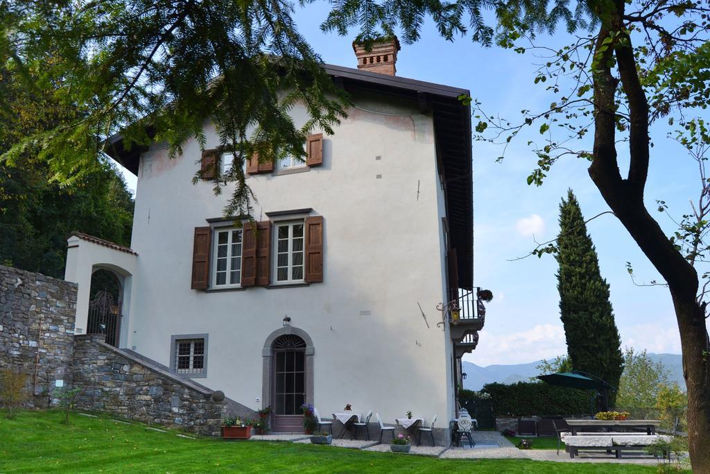 B&B Dimora Delle Donnole Bergamo Alta Exterior photo